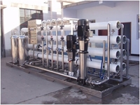 3噸/小時(shí)二級(jí)反滲透+EDI超純水設(shè)備